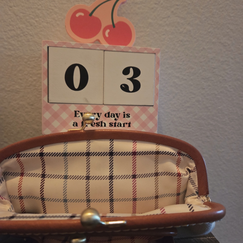 Coach Beige and Brown Leatherware Wallet - Picture 6 of 8